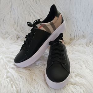Burberry Sneakers